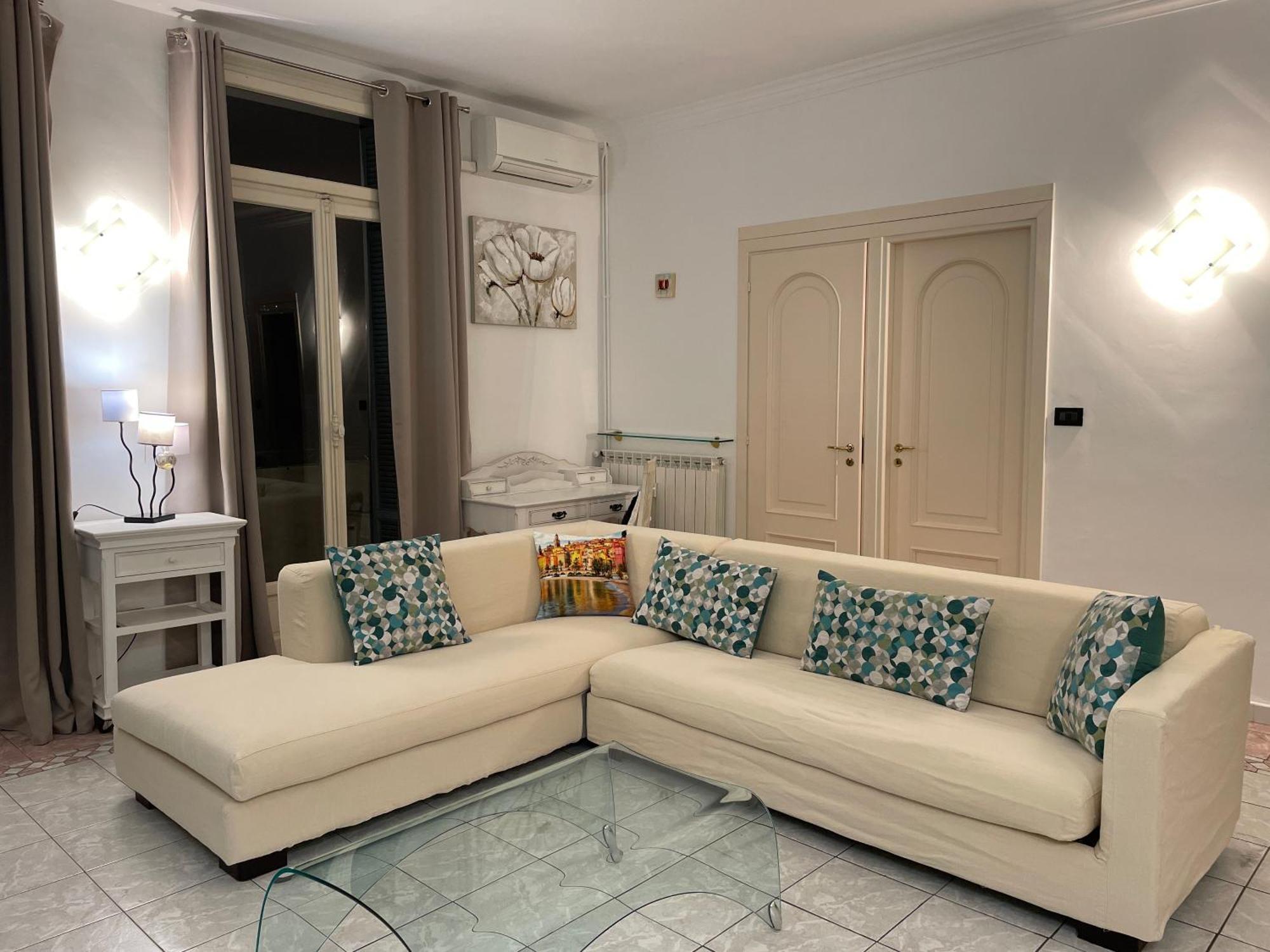 Menton Centre Vue Imprenable Sur Mer Et Jardin Bioves Bagian luar foto